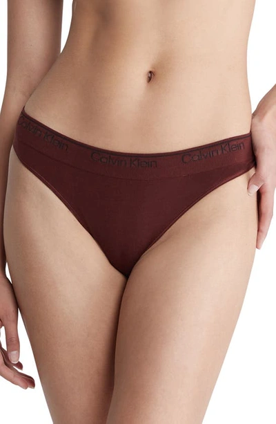 Calvin Klein Modern Seamless Naturals Thong Underwear Qf7095 In Rum Raisin