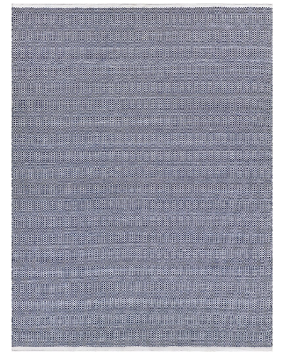 Exquisite Rugs Echo Pet Area Rug In White