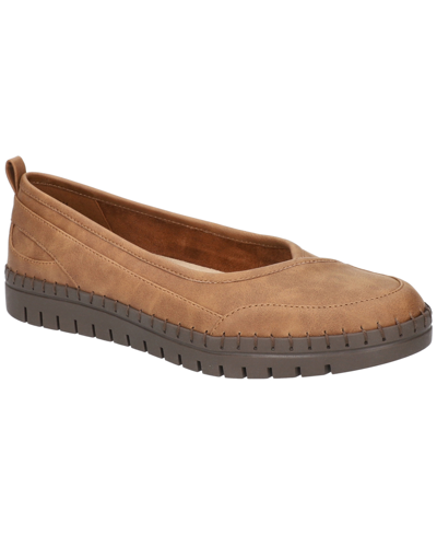 Easy Street Women's Poe Comfort Flats In Tan