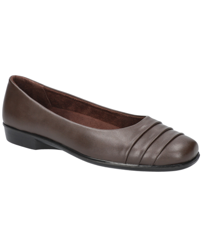 Easy Street Women's Hayes Square Toe Flats In Black