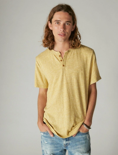 Lucky Brand Men's Linen Short Sleeves Henley T-shirt In Yellow