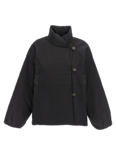 Studio Nicholson Vaner Wrap-front Quilted-shell Jacket In Black