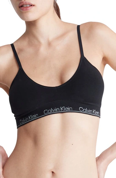 Calvin Klein Seamless Lightly Lined Triangle Bralette In Sandalwood