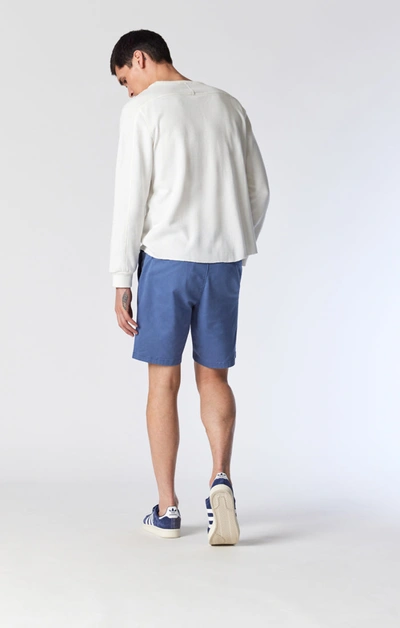 Mavi Noah Shorts In  Blue Horizon Twill In Medium Blue