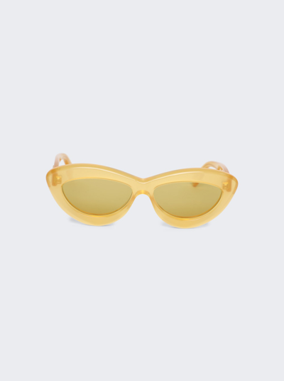 Loewe Curvy Sunglasses In Shiny Yellow