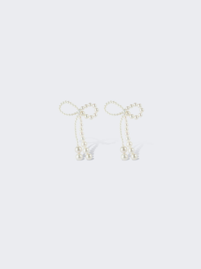 Sophie Bille Brahe Grande Rosette De Pearls Large Bow Earrings In Freshwater Pearls In Not Applicable