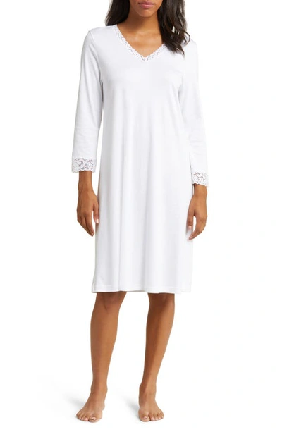 HANRO MOMENTS V-NECK COTTON NIGHTGOWN