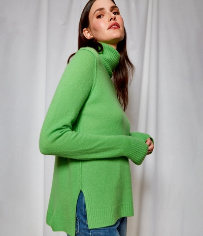 Michael Stars Audrey Cashmere Turtleneck Sweater In Lime