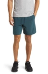 NIKE NIKE DRI-FIT UNLIMITED 7-INCH UNLINED ATHLETIC SHORTS