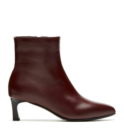 La Canadienne Amely Leather Bootie In Bordeau