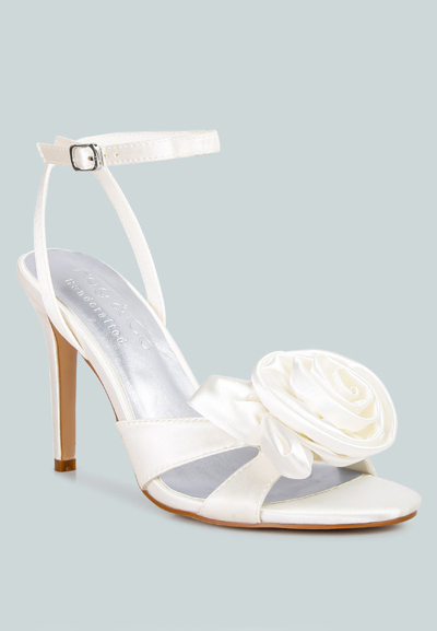 Rag & Co Chaumet White Rose Bow Embellished Sandals