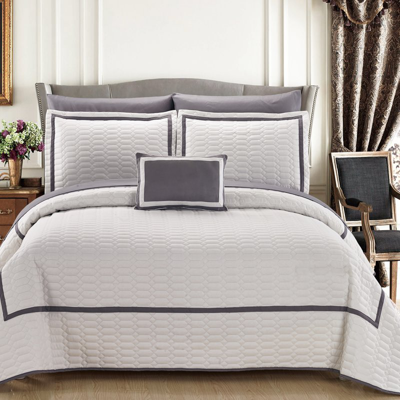 Chic Home Design Nero 8 Piece Quilt Cover Set Hotel Collection Two Tone Banded Geometric Embroidered Quilted Bed In A In White