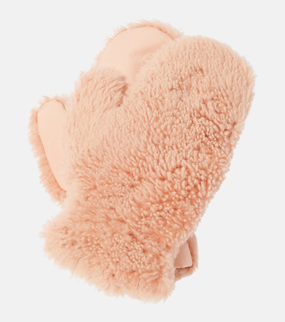 Yves Salomon Shearling-trimmed Mittens In Pink