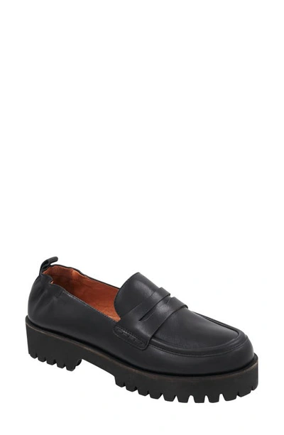 Andre Assous André Assous River Featherweights™ Lug Penny Loafer In Black