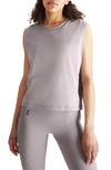 On Focus Sleeveless Running Crop Top In Lilac