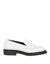 3juin Loafers In White