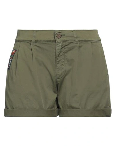 Mr & Mrs Italy Woman Shorts & Bermuda Shorts Military Green Size M Cotton, Elastane