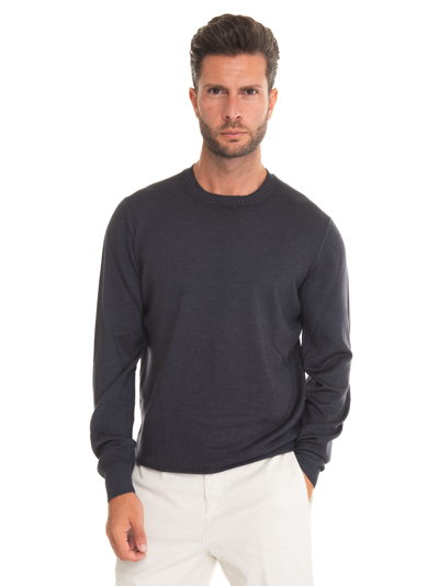 Fay Round-necked Pullover In Black