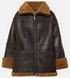 Totême Signature Shearling Jacket Chocolate In Brown