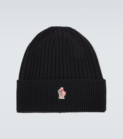 Moncler Logo Wool Beanie In Black