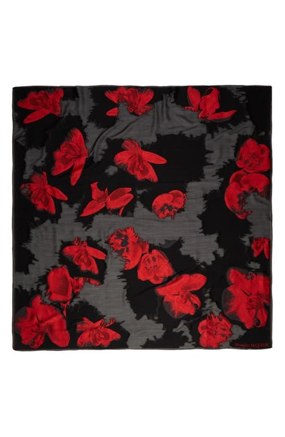 Alexander Mcqueen Orchid Shawl In Black/red