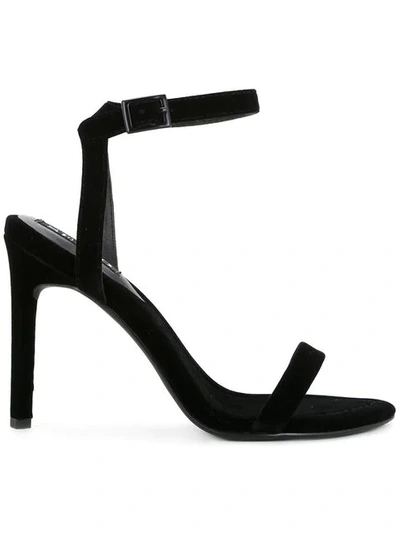 Senso Tyra Sandals In Black