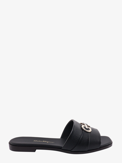 Ferragamo Oria Leather Sandal In Black