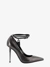TOM FORD LEATHER PUMPS