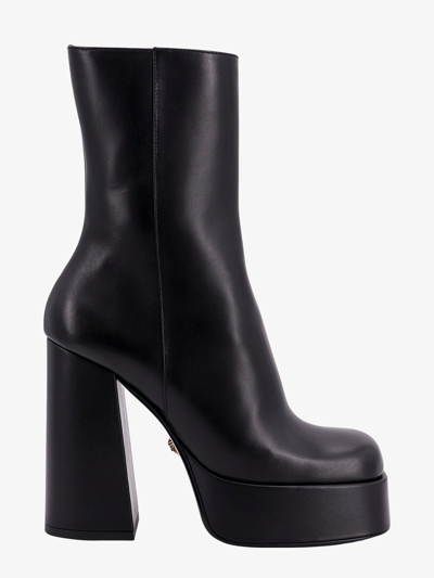 Versace Aevitas 120mm Leather Platform Boots In Black