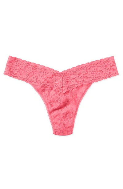 Hanky Panky Daily Lace Original Rise Thong In Guava Pink