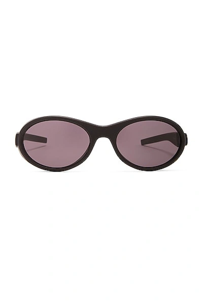 Givenchy Gv Ride Sunglasses In Matte Black & Smoke