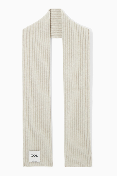 Cos Chunky Ribbed Pure Cashmere Scarf In Beige