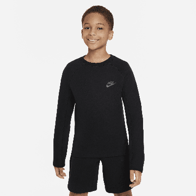 Nike Sportswear Tech Fleece Big Kids' (boys') Sweatshirt In Black
