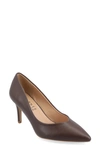 Journee Collection Gabriella Pointed Toe Pump In Mahogany