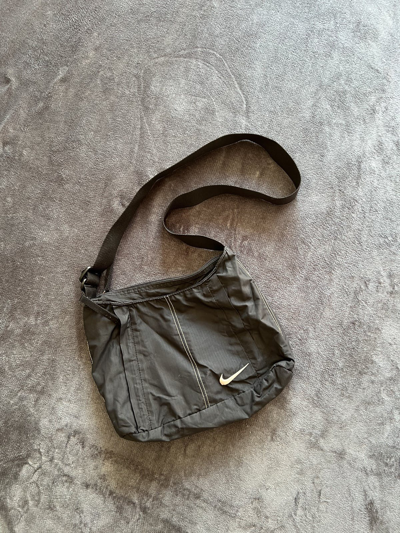 Pre-owned Nike X Vintage Nike Vintage Gorpcore Sling Bag 00s Y2k In Black