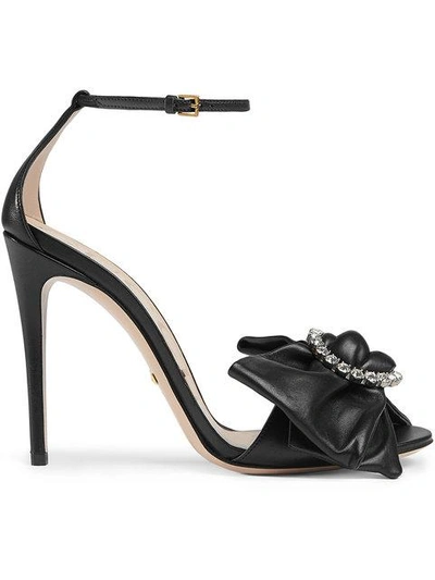 Gucci Leather Sandal With Jeweled Leather Bow In Black