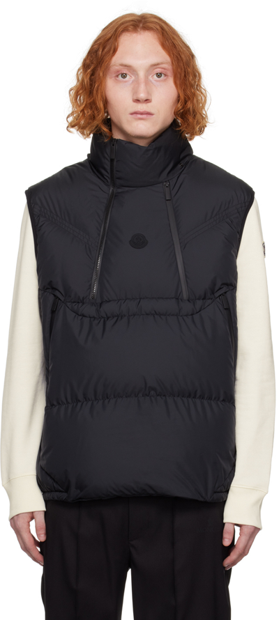 MONCLER BLACK AIRE DOWN VEST