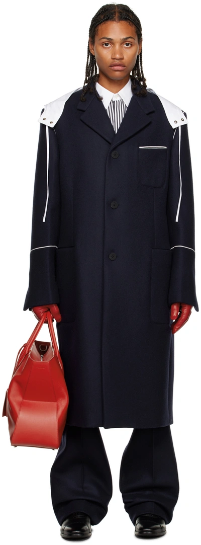 Ferragamo Single-breasted Hooded Coat In Blau