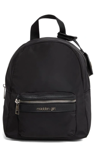 compare the fjallraven kanken backpack medium bag vs mini backpack Size difference in Kanken mini and kanken kids