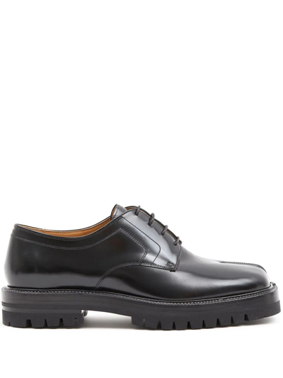 Maison Margiela Leather Lace-up Shoes In Black