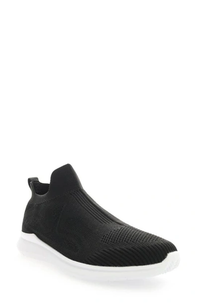 Propét Travelbound Slip-on Sneaker In Black