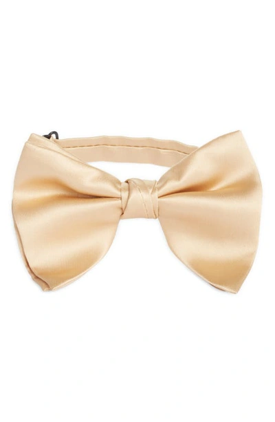 Clifton Wilson Silk Butterfly Bow Tie In Champagne