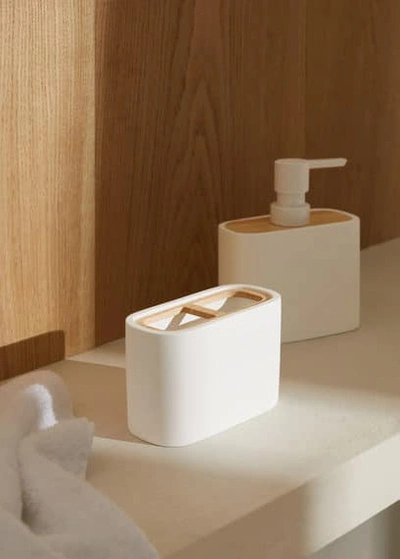Mango Home Resin And Wood Toothbrush Holder 13x08cm White