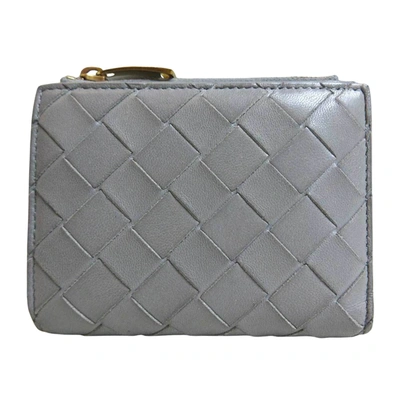 Bottega Veneta Intrecciato Grey Leather Wallet  ()