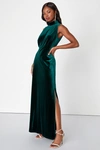 Lulus Classic Elegance Emerald Velvet Sleeveless Mock Neck Maxi Dress In Green