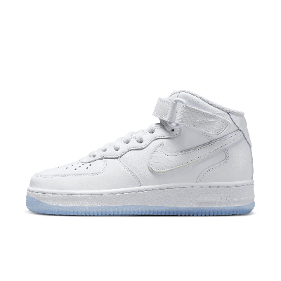 Nike Women's Air Force 1 Mid Shoes In White