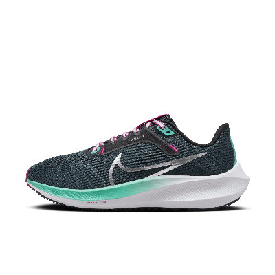 Nike Women's Pegasus 40 Road Running Shoes (extra Wide) In Green