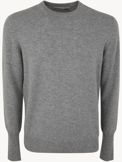 Ballantyne Cashmere Round Neck Pullover In Grey