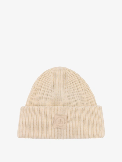 Moose Knuckles Hat In White