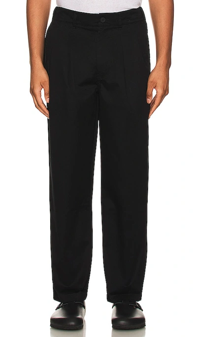 Wao Double Pleated Chino Pant In Black